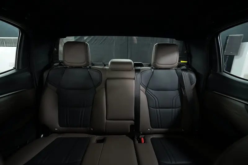อีซูซุ ดีแมคซ์ 2.2 ไบเทอร์โบ (D-MAX Bi-Turbo) รูปที่ 6